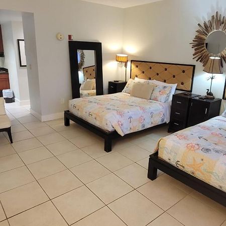 Riverview, Studio 507, Beach Steps Away!+Pool+Wifi Ruskin Exteriér fotografie