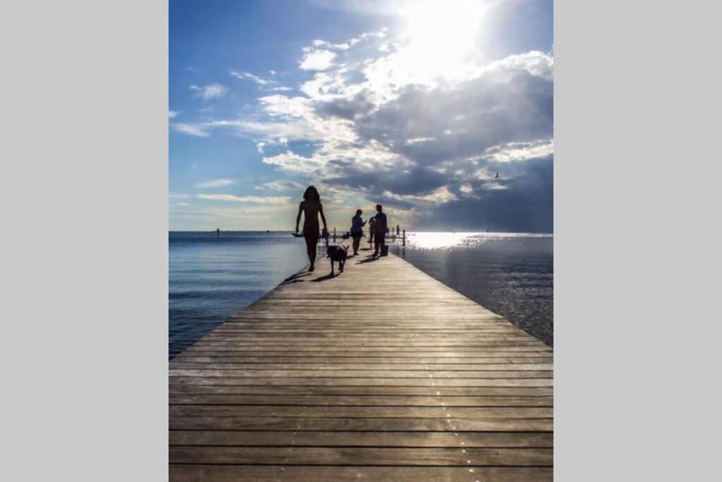 Riverview, Studio 507, Beach Steps Away!+Pool+Wifi Ruskin Exteriér fotografie