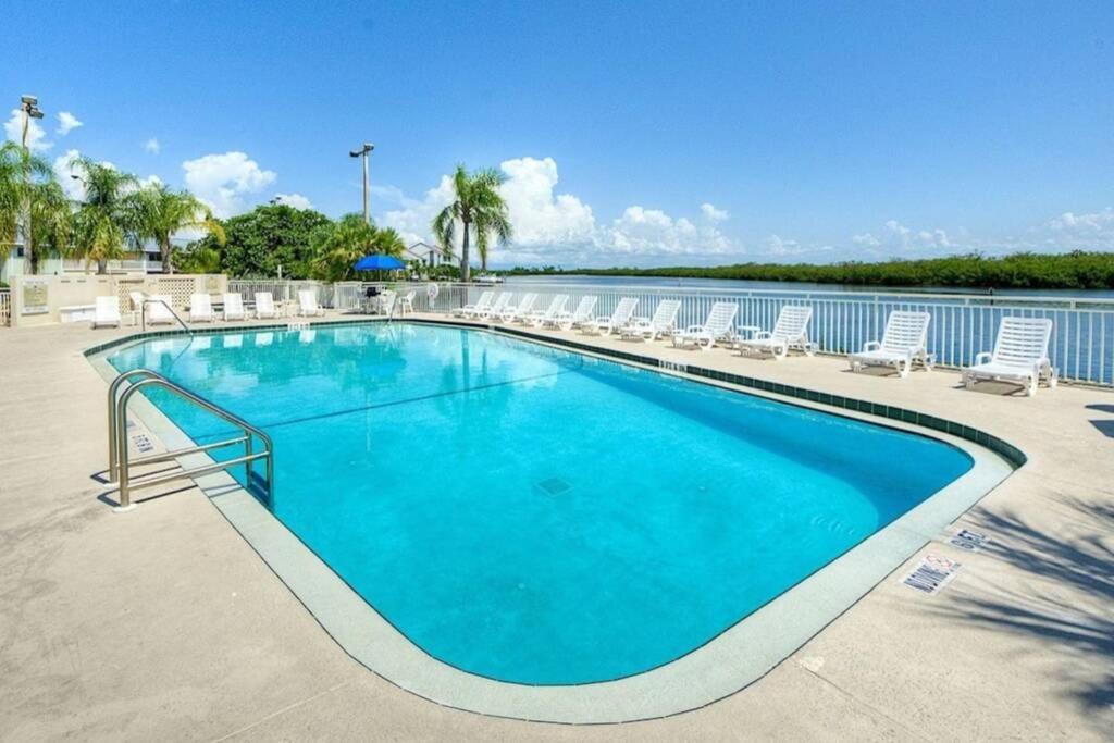 Riverview, Studio 507, Beach Steps Away!+Pool+Wifi Ruskin Exteriér fotografie