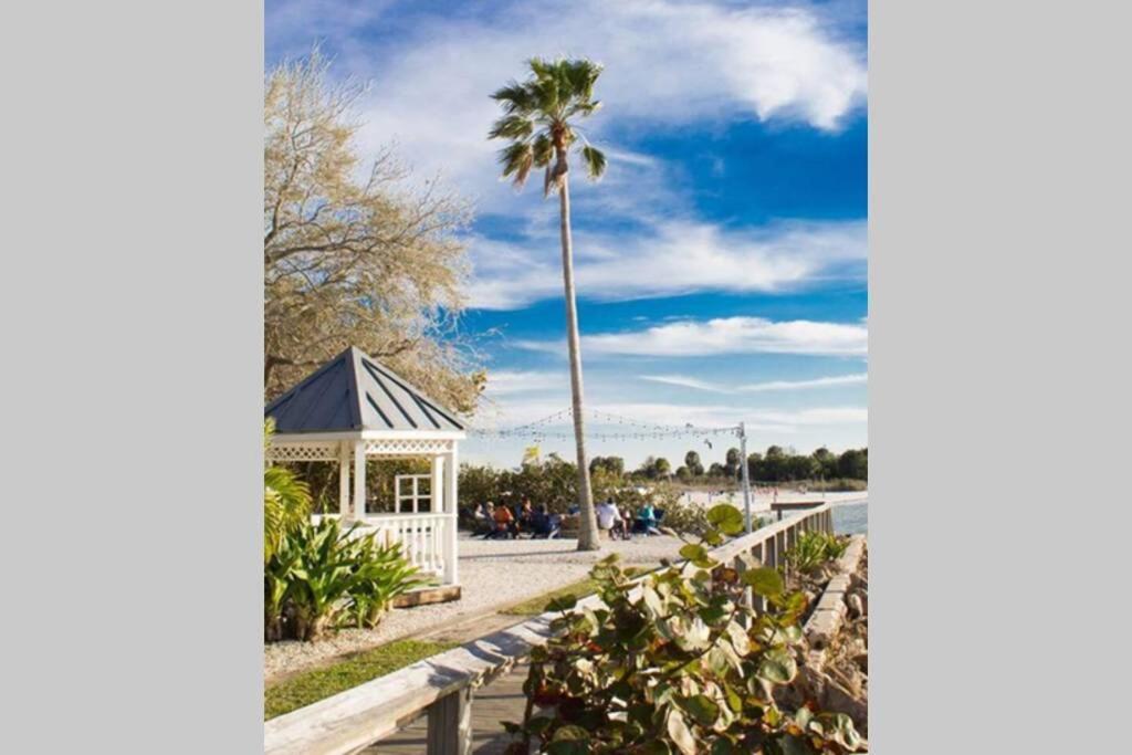 Riverview, Studio 507, Beach Steps Away!+Pool+Wifi Ruskin Exteriér fotografie
